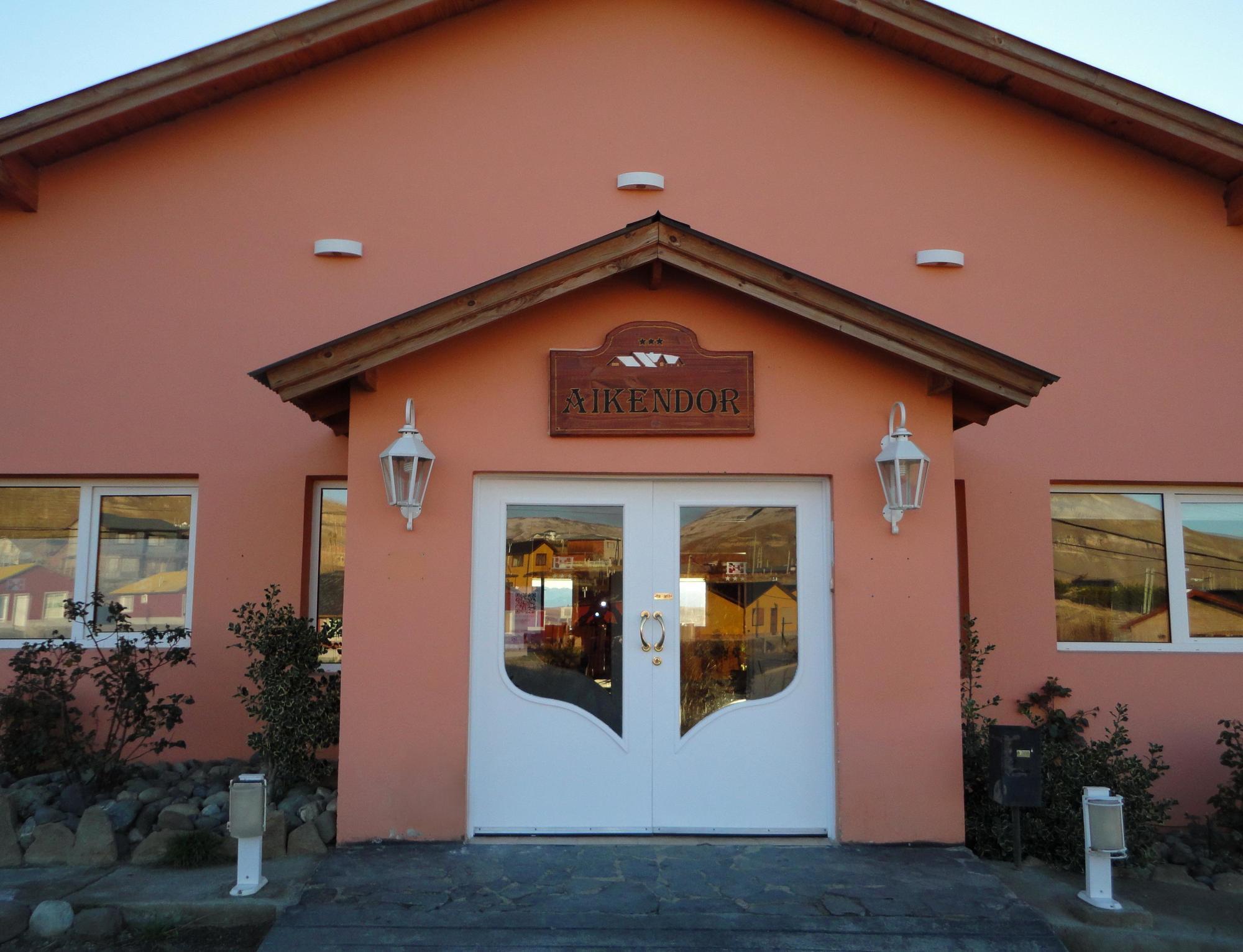 Aikendor Hotel Panorámico El Calafate Exterior foto