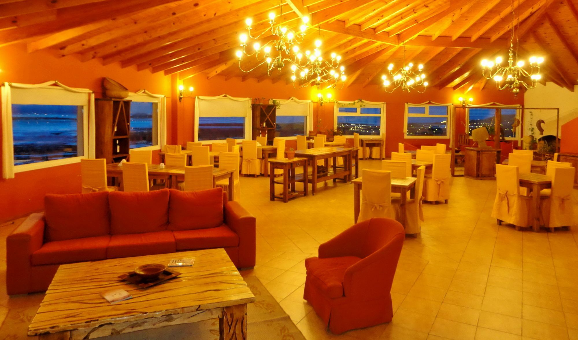 Aikendor Hotel Panorámico El Calafate Exterior foto